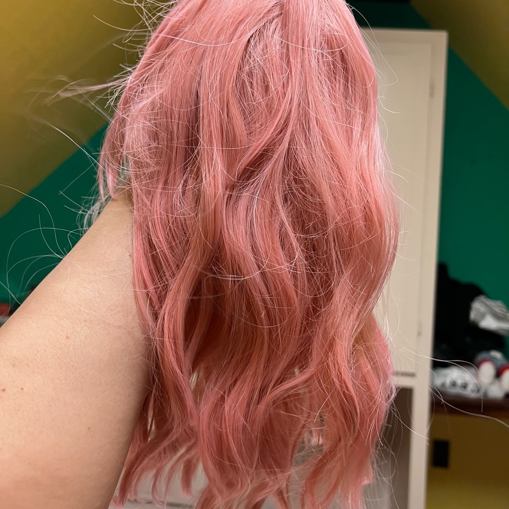 Pink Wavy Hair Extension